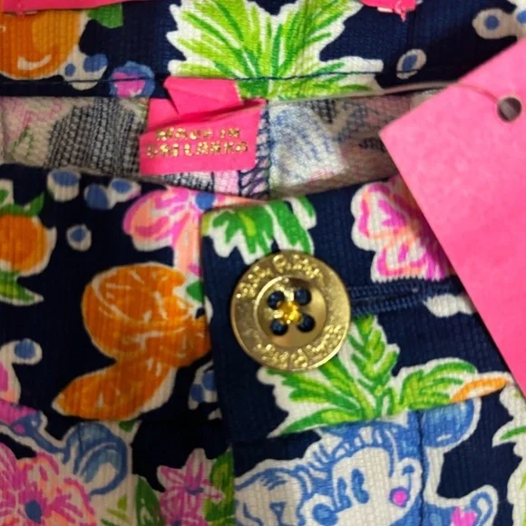 Disney Parks x Lilly Pulitzer Mickey Minnie Mouse Buttercup Shorts Size 14 - Picture 2 of 4